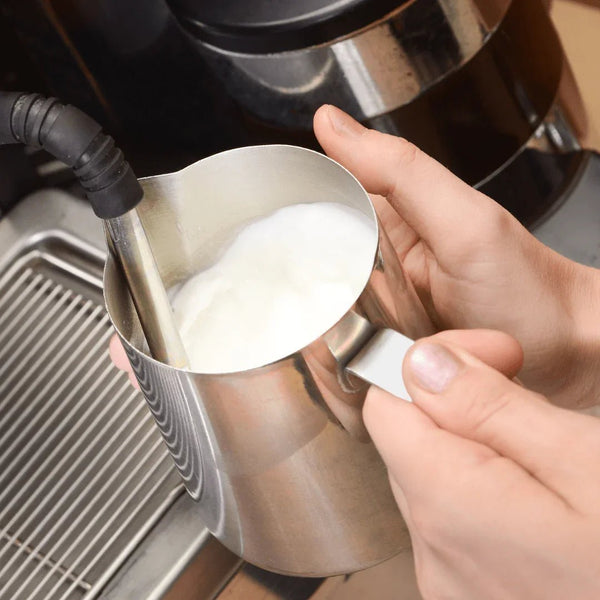 Mastering the Art of Milk Frothing with a Coffee Machine