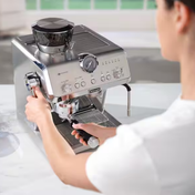 Delonghi La Specialista Opera Coffee Machine Factory Seconds