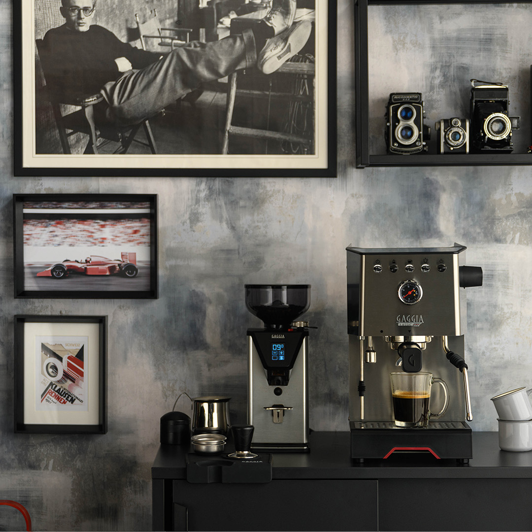 Gaggia Classic GT + 𝗙𝗥𝗘𝗘 𝗚𝗮𝗴𝗴𝗶𝗮 𝗠𝗗𝗙 55 𝗚𝗿𝗶𝗻𝗱𝗲𝗿