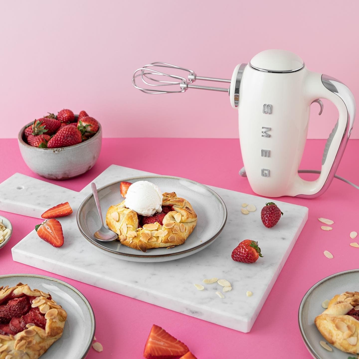 Smeg Hand Mixer - Carton Damaged - Prestige Coffee-Smeg-Cream